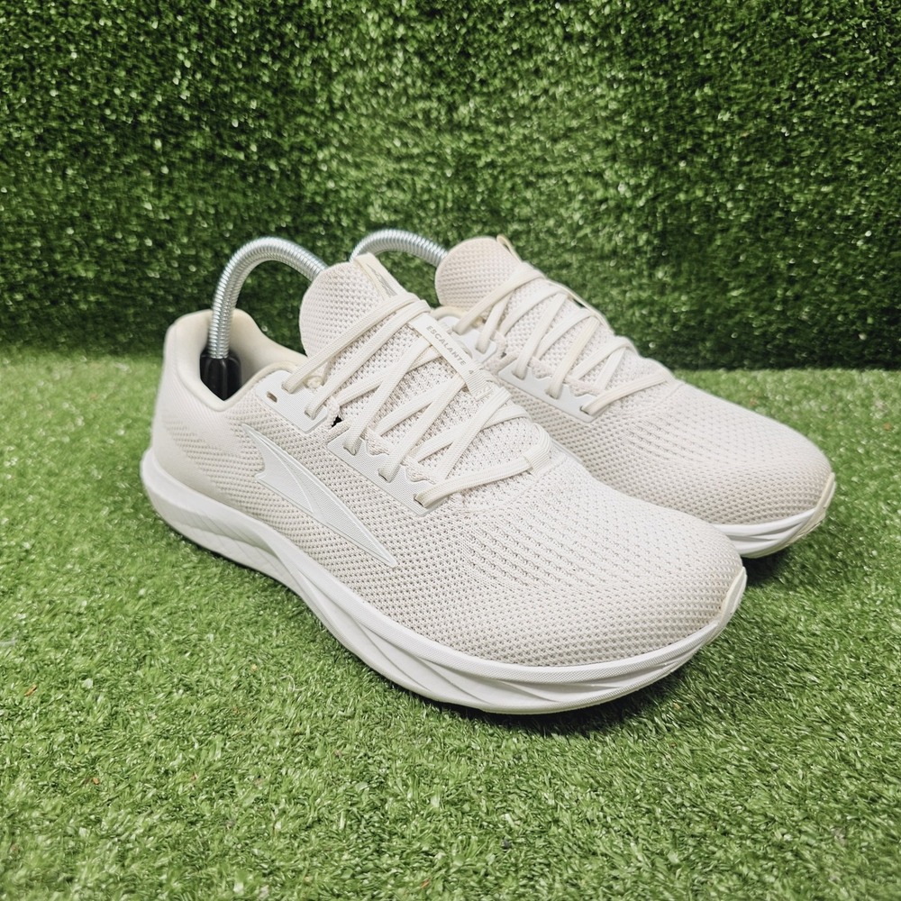 Altra Escalante 4 Triple White Athletic Running Sneakers Womens Size 8.5